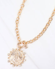 Load image into Gallery viewer, Armidale Horsebit Coin Necklace Gold: Default
