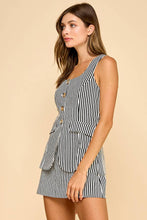 Load image into Gallery viewer, Round Neckline sleeveless Romper: BLACK/WHITE / S
