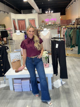 Load image into Gallery viewer, High Rise Bell Bottom Jeans
