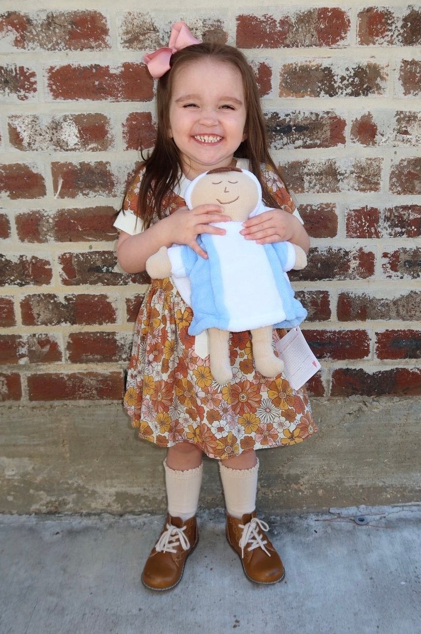 Hugs From Heaven Mary Pillow-12