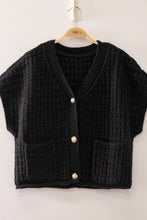 Load image into Gallery viewer, 12W3719N-Waffle Texture Crop Cardigan: CREAM / S-M-L/2-2-2
