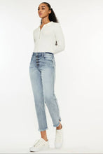 Load image into Gallery viewer, HIGH RISE STRAIGHT FIT JEANS-KC20011L: LIGHT / 3/25
