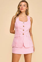 Load image into Gallery viewer, Round Neckline sleeveless Romper: BLACK/WHITE / L
