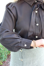 Load image into Gallery viewer, The Natalie Top-Black
