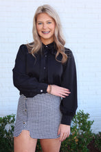 Load image into Gallery viewer, The Natalie Top-Black
