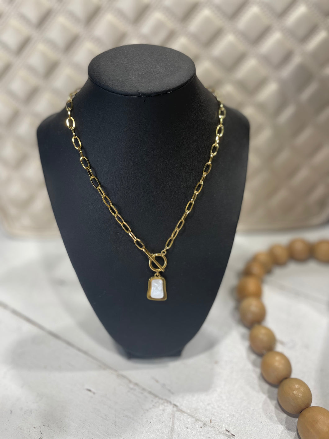 Paperclip Chain With Pendant