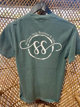 Load image into Gallery viewer, Southern Style T Shirt - Green
