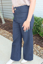 Load image into Gallery viewer, The Deanna Jeans
