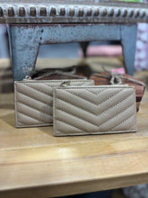 Load image into Gallery viewer, The On The Go Slim Cardholder Wallet - Taupe
