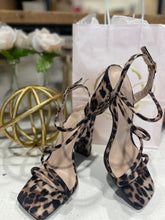 Load image into Gallery viewer, The Leopard Heels
