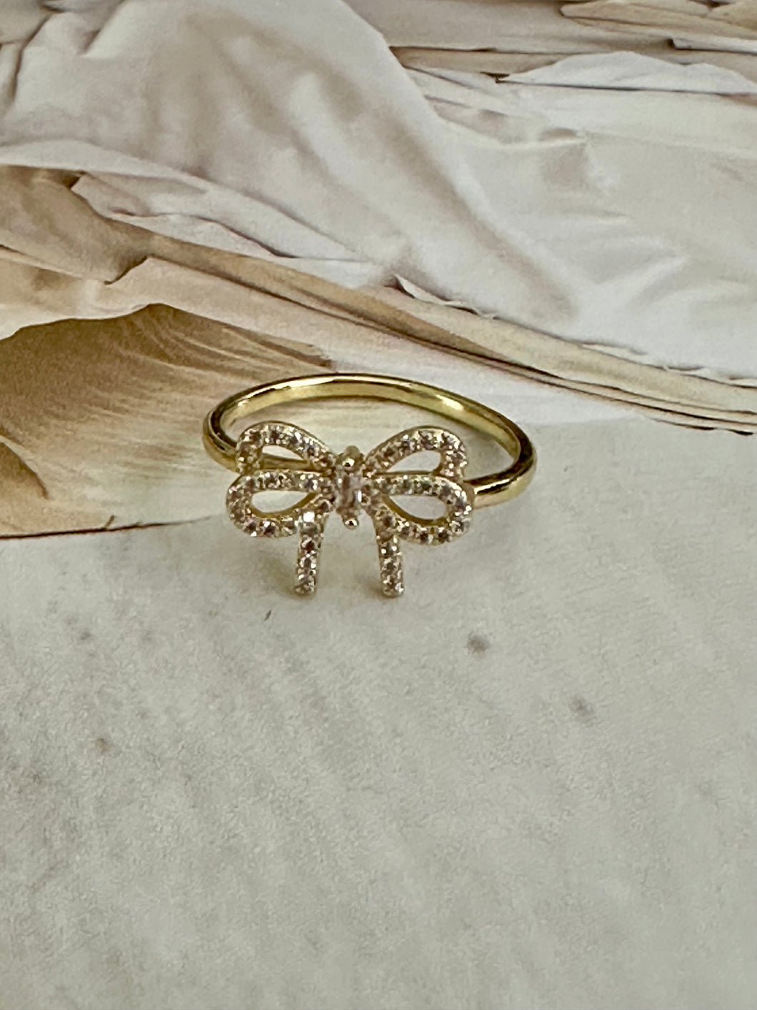 The Fanciful Bow Ring