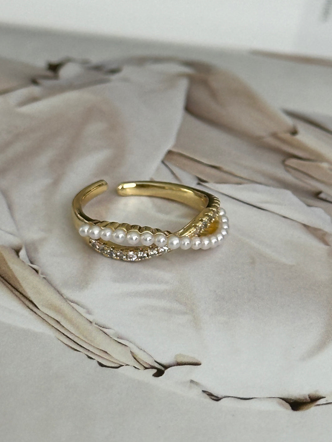 Pearl Ring