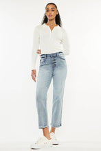 Load image into Gallery viewer, HIGH RISE STRAIGHT FIT JEANS-KC20011L: LIGHT / 1/24
