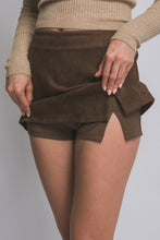 Load image into Gallery viewer, The Ellie Skort - Brown
